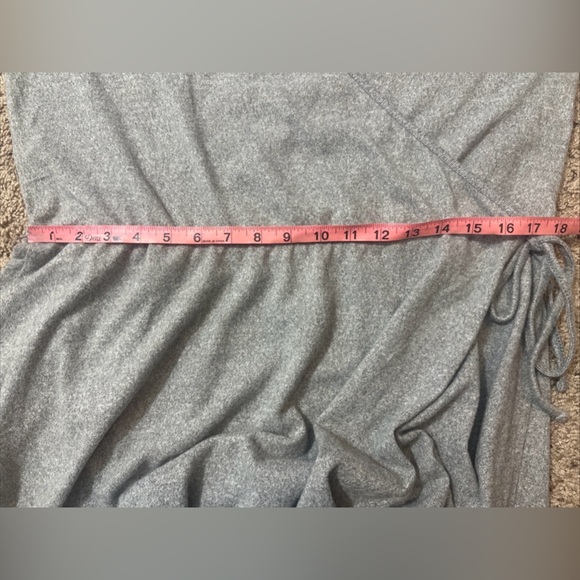 NWT Derek Heart Plus Sz 2X Gray Faux Wrap Knit Sweater Dress Long Sleeve - Picture 9 of 11